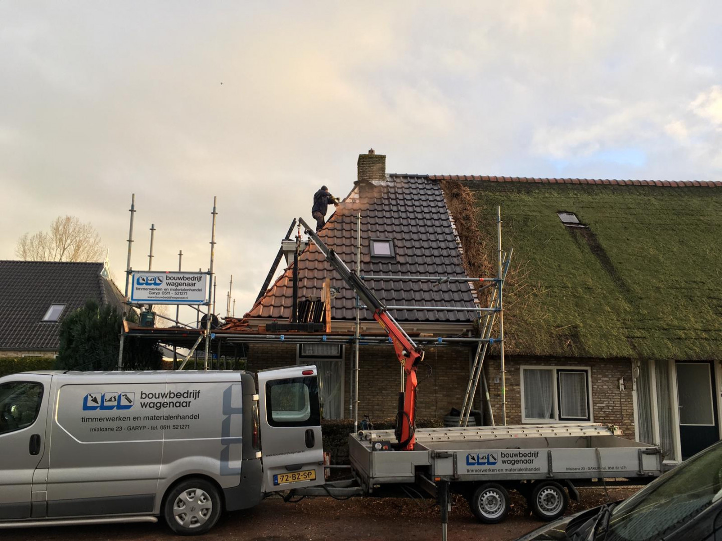 Asbestsanering en dakpannen vervangen