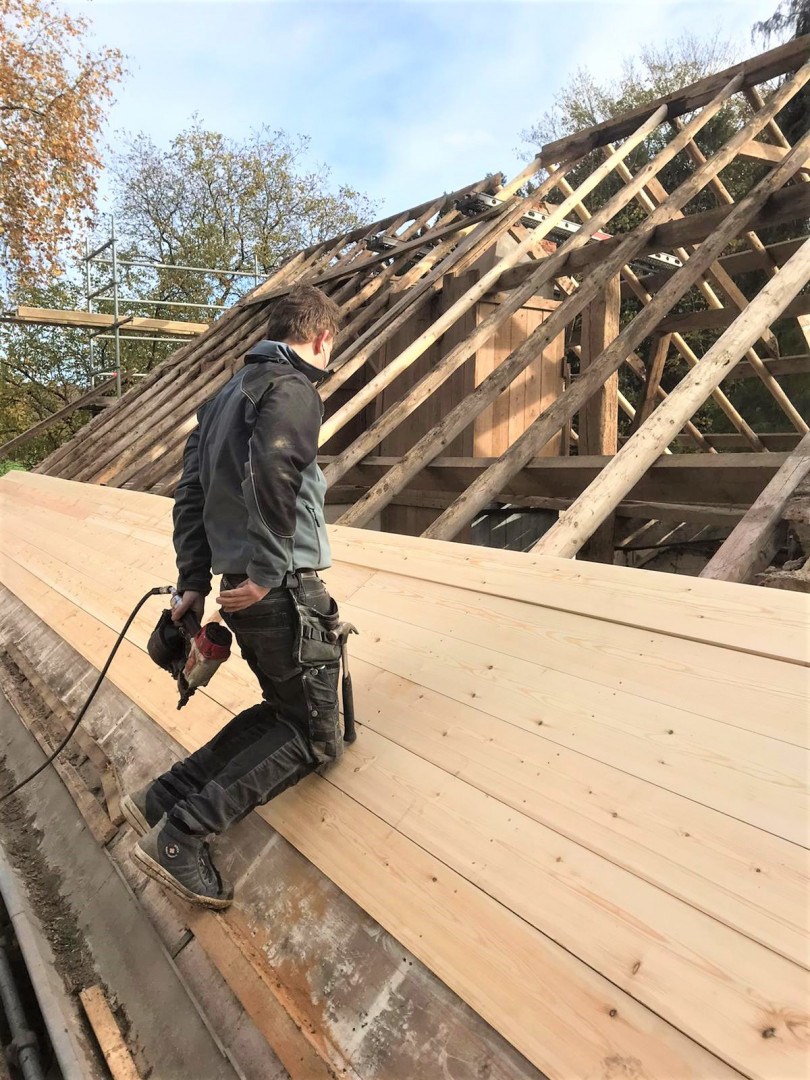 Dakisolatie op bestaand pand.