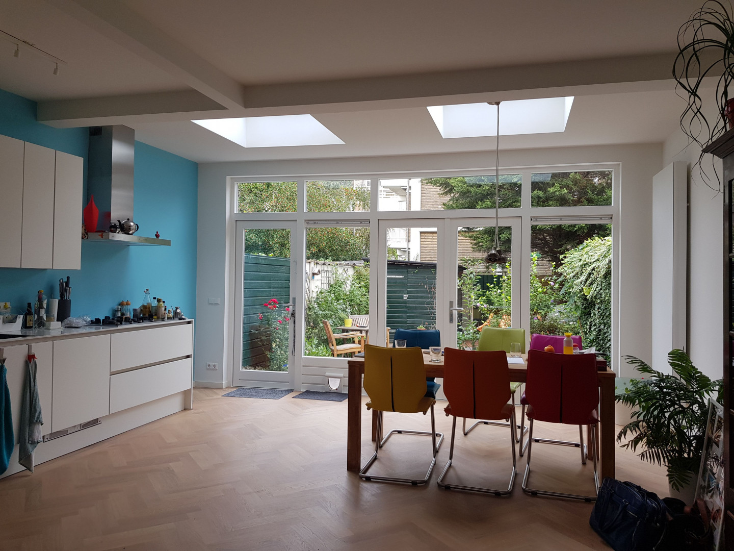 Twee daklichten in uitbouw