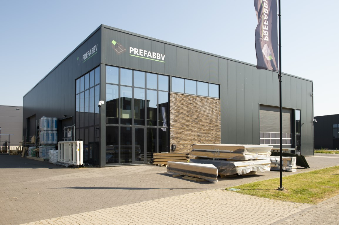 Bedrijfshal Dodewaard