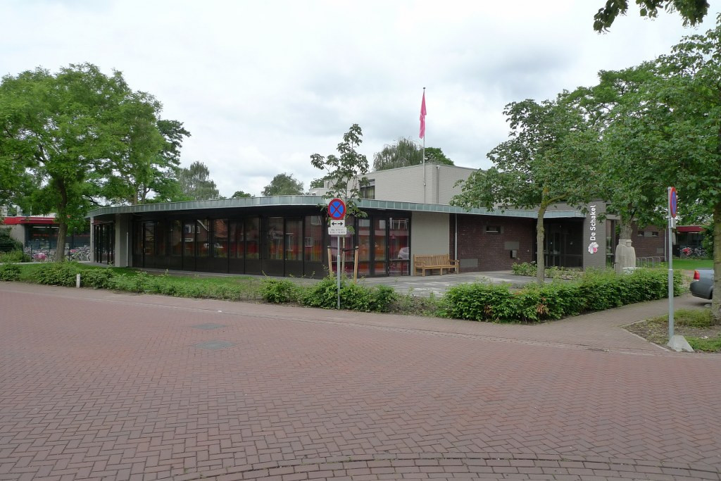 Ontmoetingsplein de Schakel